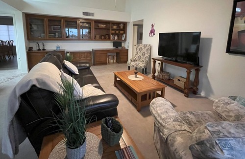 Sun City West House | DREAM RETREAT in Sun City West on a golf course with practice green.