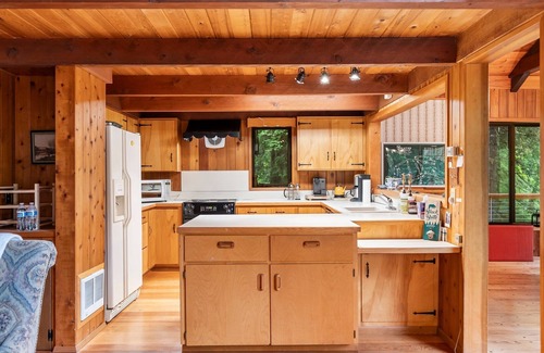 Blue River Cabin | Dream River Cabin - Riverfront