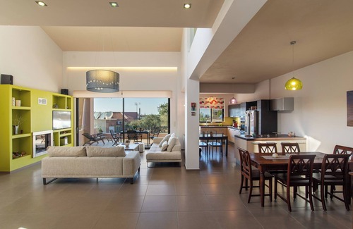 Makrys Tichos Villa | Dream's House - Villa with Pool & Stunning Views !