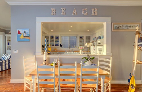 The Strand House | Dream Strand House with Picture Perfect Views