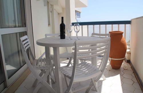 Praia da Rocha Apartment | Dream Vacation in Praia da Rocha - T1 Sea View