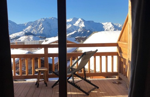 Cognet Apartment | Dream vacation! Luxurious apartment at the foot of the slopes, 4 terraces and central