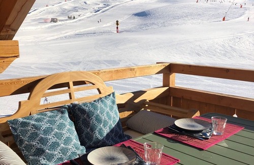 Cognet Apartment | Dream vacation! Luxurious apartment at the foot of the slopes, 4 terraces and central