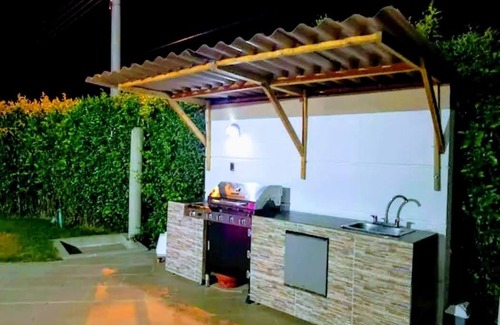 Ricaurte Villa | Dream Vacation - Private Pool, Jacuzzi & BBQ