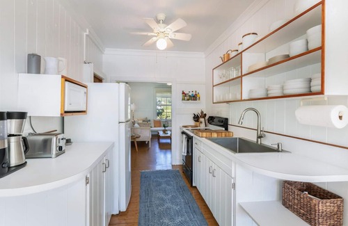 Hanalei House | Dream Vintage Surf Cottage TVNC 4301