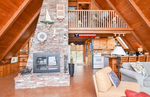 East Orleans House | Dream Waterfront A-Frame in Orleans!