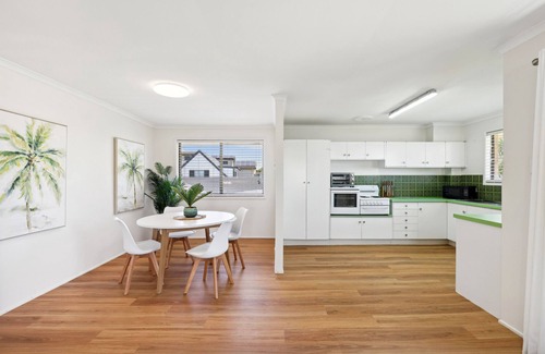 Runaway Bay House | Dream Waterfront Retreat in Runaway Bay