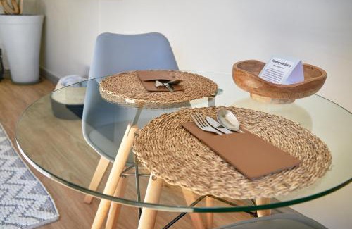 Kloof House | dreamaway on Everton - Deluxe Private Apartment