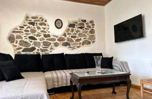 Kymi-Aliveri House | Dreamcatcher