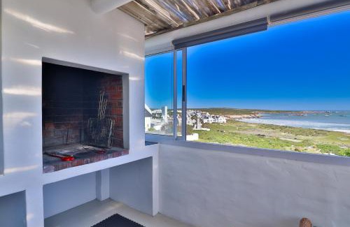 Paternoster Apartment | Dreamcatcher Sage