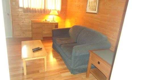 Moose Jaw Hotel | Dreamland Motel