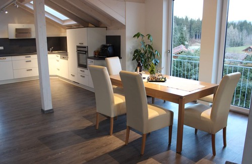 Ofterschwang Apartment | Dreamlike apartment m. Sauna, fireplace, mountain views u. Mountain railway tickets included