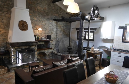 Montalto Ligure House | Dreamlike old oil mill in a romantic location right on the river