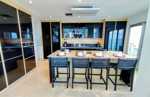 Maho Condo | Dreams Come True - Luxury 5 bedrooms