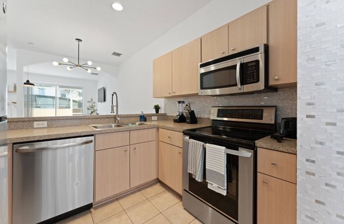 Cumbrian Lakes House | Dreams Home 3rooms&2.5Baths close to Disney