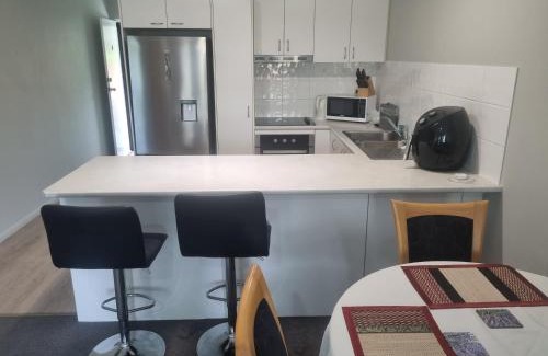 Bongaree Apartment | Dreams on Lovely Bribie Island