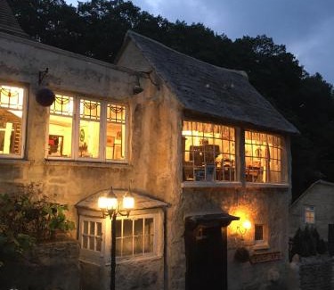 Kameoka Bed & Breakfast | Dreamton Village