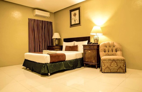 Lemery Hotel | Dreamwave Hotel Lemery