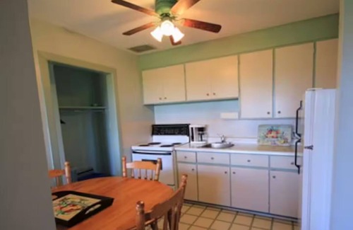 North Rustico Cottage | Dreamweavers Cottages 1 bedroom with spa tub #1