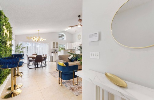 Haines City House | Dreamy 3BR, Pool,Golf, Disney, Universal, Legoland