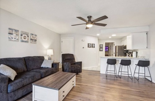 Lake Delton Condo | Dreamy Dells Oasis for Families & Couples