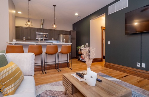 Central Business District Apartment | Dreamy Downtown Industrial Luxury Loft