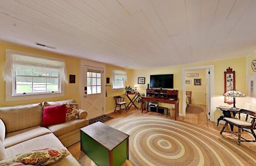 Horse Shoe House | Dreamy Farmhouse