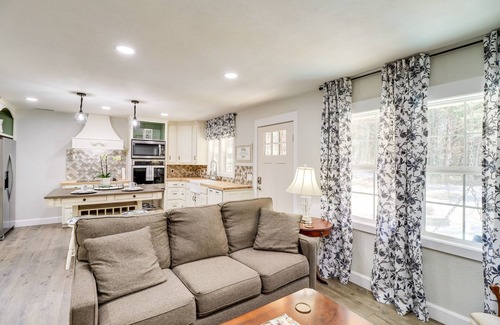 Bruno Cottage | Dreamy Lead Hill Cottage w/Fire Pit & Hammock!
