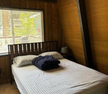 Wrightwood House | Dreamy Mountain Cabin Retreat