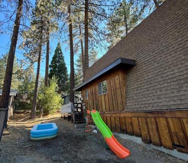 Wrightwood House | Dreamy Mountain Cabin Retreat