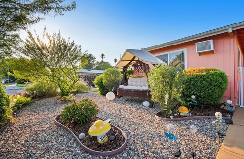 Warner Center Apartment | Dreamy Pink Glam Studio Enchanted Garden Access