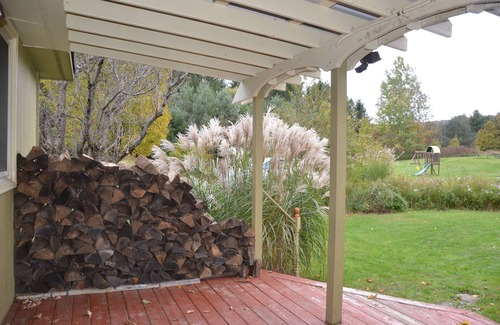 Naples House | Dreamy ranch on 4 private acres of bliss in Naples NY! Close 2 town & waterfalls