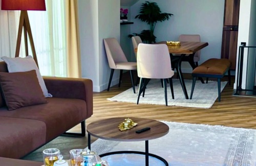Izmit Apartment | Dreamy Sea View Duplex in Izmit
