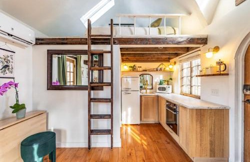 South Nashville House | Dreamy Tiny House Cottage with Hot Tub and Garden Patio