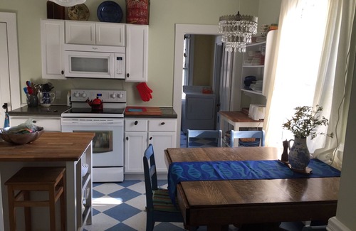 Islesford Other | Dreamy vintage farmhouse on Maine Island near Acadia, sleeps 7