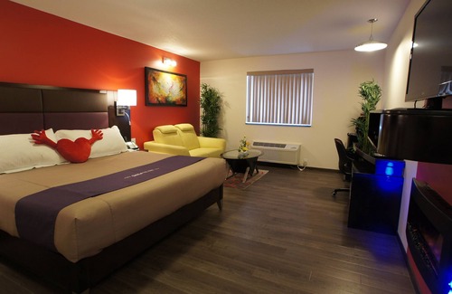 Central Huron Hotel | Dreamz Inn