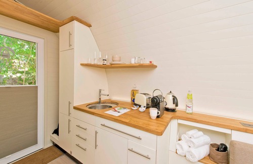 Kleinblittersdorf Cabin | Dreibettzimmer - Glamping Resort Biosphäre Bliesgau
