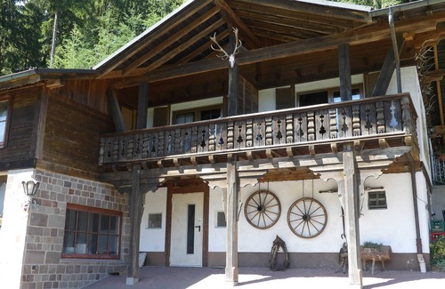 Obersensbach Cottage | Dreibettzimmer 2 Ohne Balkon - Pension Holzerstube