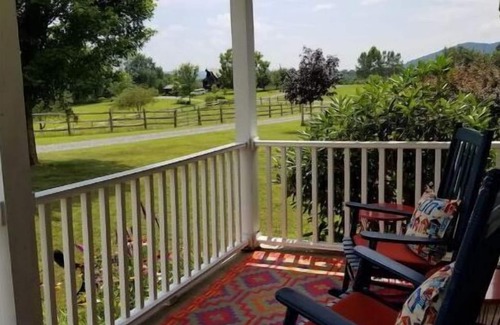 Marlinton House | Drennen Ridge Farm Guest House