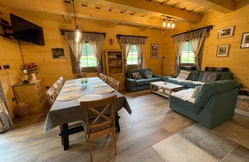 Pribylina Ski Chalet | Dreveničky pod Bystrou-drevenička Bystrianka