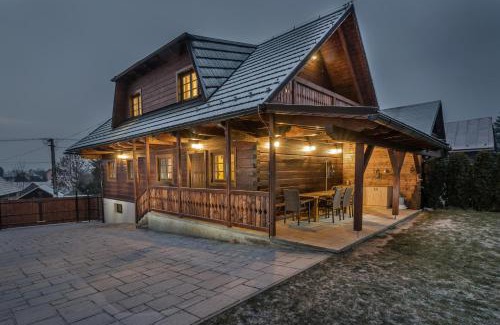Polomka Ski Chalet | Drevenica Emilka, 20 min 5 Ski resorts, Washer, Dryer