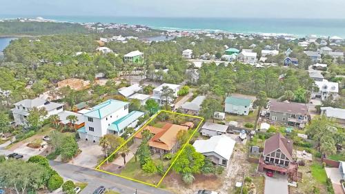Gulfview Heights House | Drift Away