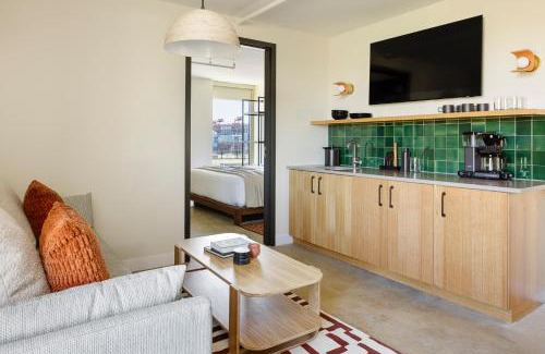 East Bank Hotel | Drift Nashville, a Member of Design Hotels