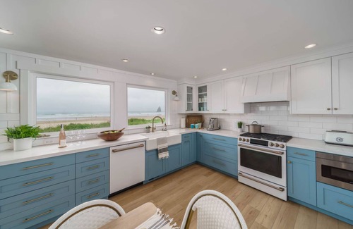 Tolovana Park House | Driftaway by AvantStay | Direct Cannon Beach Access w/Stunning Views