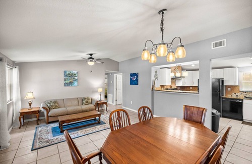 Fort McCoy House | Drifter's Landing at Lake Kerr's, Kerr Key