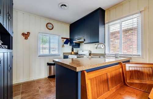 Leamington House | Drifter's Landing on Lake Erie