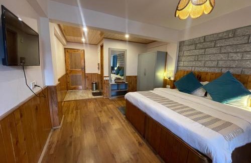 Old Manali House | Drifters Inn - The Hidden Tribe