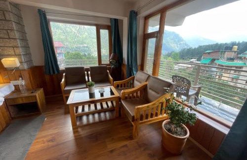 Old Manali House | Drifters Inn - The Hidden Tribe