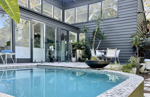 Pearl Beach House | DRIFTERS YOUR DELUXE BEACH HOUSE