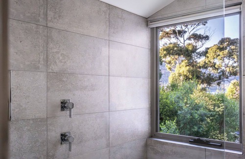 Coles Bay House | Driftwood at Freycinet - Freycinet Holiday Houses
